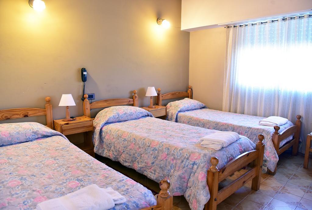 Hotel Ozieri San Antonio Oeste Dış mekan fotoğraf